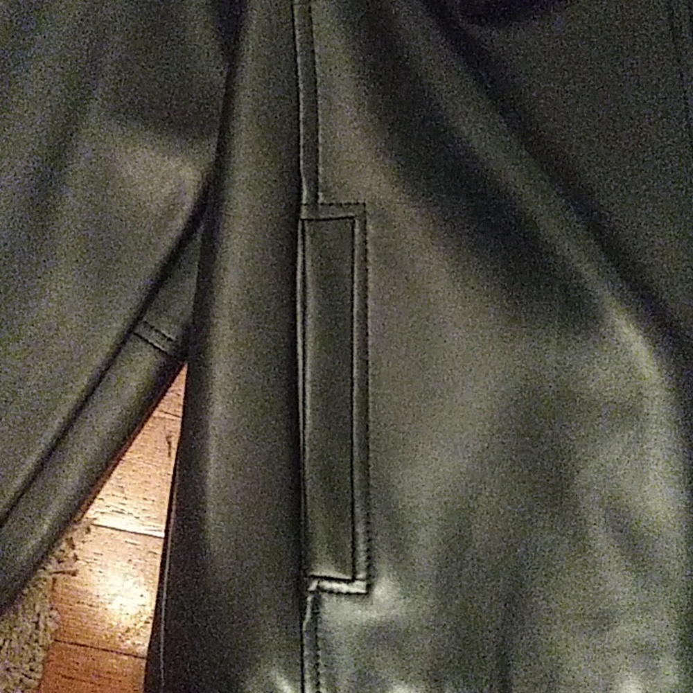Jacket - Picture 6 of 8